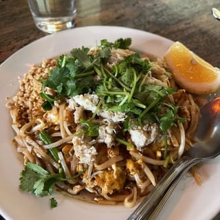 Crab Pad Thai