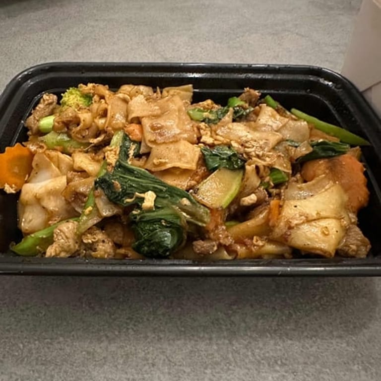 Delicious Pad See Ew and More